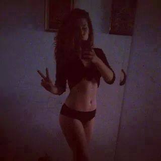 Kara (27) in Florida | Private Adult Dating Profile