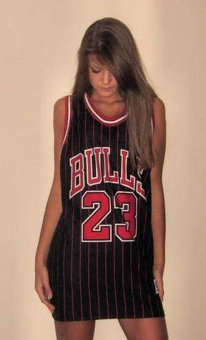 Photo of Berenice (21) from Texas dating profile