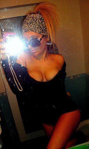 Irene, 19 in Florida | Casual Dating and Private Chat