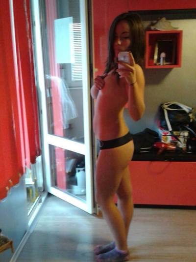 Geneva, 28, Ohio | No-Nonsense Hookup Profile