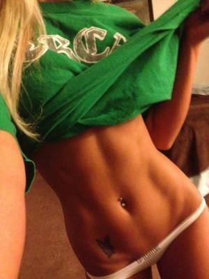 Profile image of Carla, 19, from Los Angeles, CA