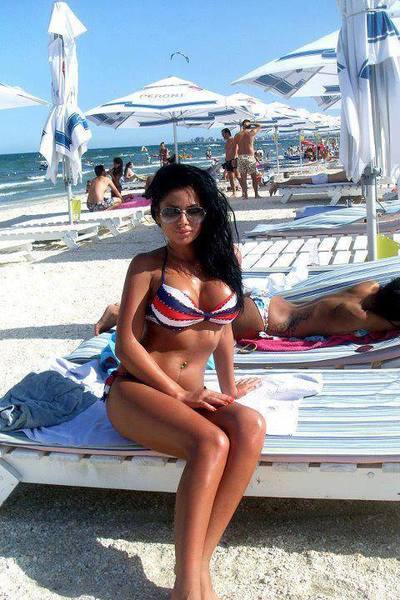 Meet Gillian (28) from North Carolina | Explicit Casual Dating