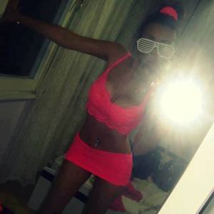 Meet Mckenzie (29) from Colorado | Explicit Casual Dating