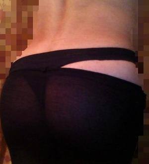 Meet Laurie (20) from New York | Explicit Casual Dating