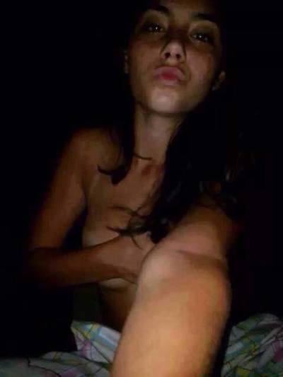 Meet Allison (24) from Arkansas | Explicit Casual Dating