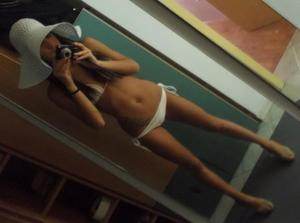 Samantha, age 29, profile photo from Los Angeles, CA