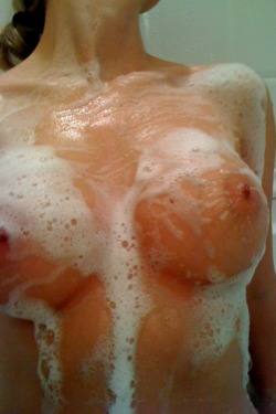 Meet Janie (29) from Pennsylvania | Explicit Casual Dating