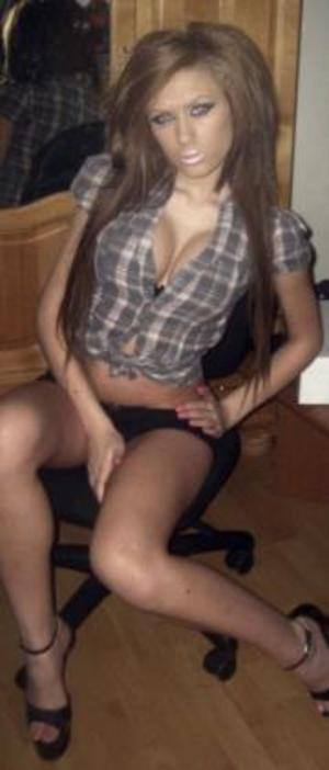 Connect with Rosalinda (20) | Florida Adult Fun