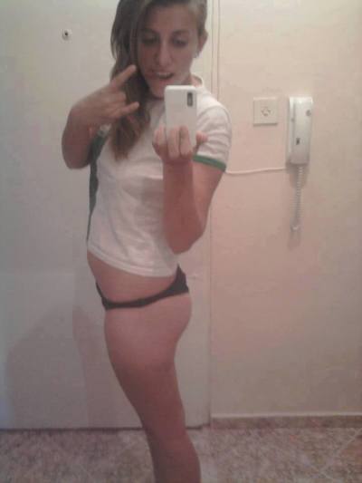 Meet Jazmyn (22) from Pennsylvania | Explicit Casual Dating