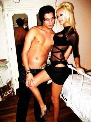 Connect with Erika (22) | New York Adult Fun