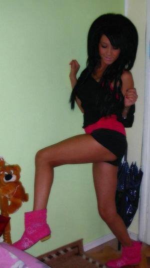 Desirae (23) in New York | Direct Adult Encounters