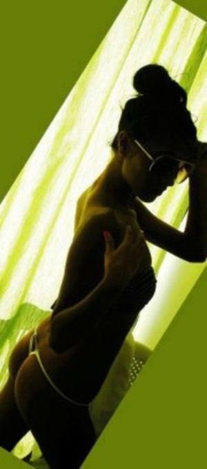 Kara (25), New York, NY adult dating profile image