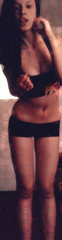 Adult dating profile photo of Avery (21) in Los Angeles, CA