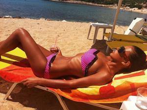 Meet Robyn (26) from Colorado | Explicit Casual Dating