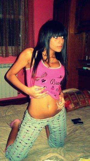 Meet Bethany (21) from Kansas | Explicit Casual Dating