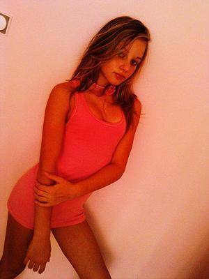 Meet Victoria (19) from Washington | Explicit Casual Dating