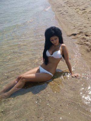 Karli, 26, Ontario | No-Nonsense Hookup Profile