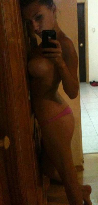 Meet Kanesha (28) from Washington | Explicit Casual Dating