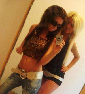 Meet Alexandrea (25) from Illinois | Explicit Casual Dating