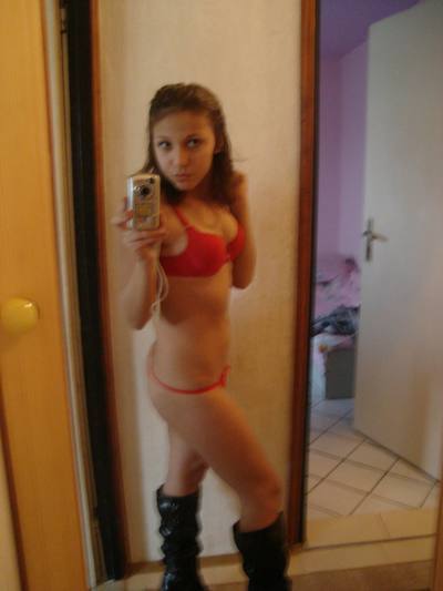 Meet Janice (19) from Pennsylvania | Explicit Casual Dating