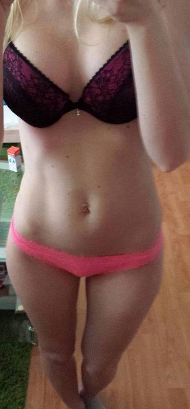 Adrienne, 21, Colorado Springs, CO local dating profile photo