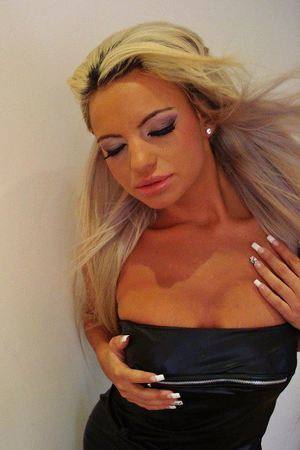 Connect with Alayna (20) | Pennsylvania Adult Fun