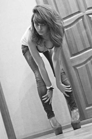 Melody, 19, Texas | No-Nonsense Hookup Profile