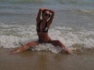 Madelene is a cheater looking for a guy like you!