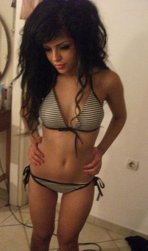 Meet local singles like Catherine from Texas who want to fuck tonight