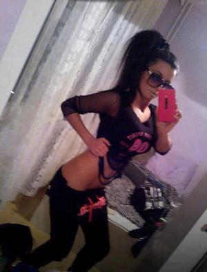Tiana from California is the best local fuck buddy you can ever find