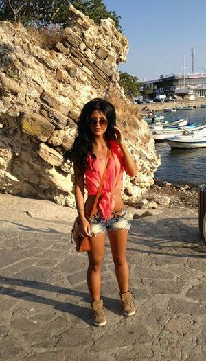Tia is a cheater looking for a guy like you!