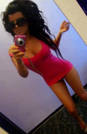 Meet local singles like Carissa from New York who want to fuck tonight