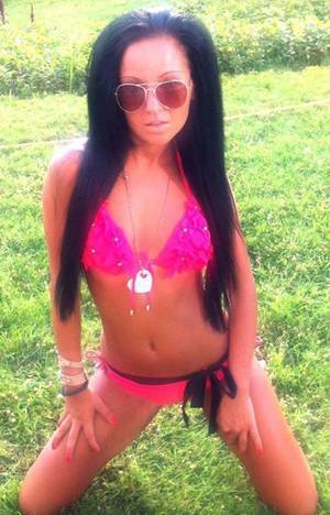 Meet local singles like Jocelyn from South Dakota who want to fuck tonight