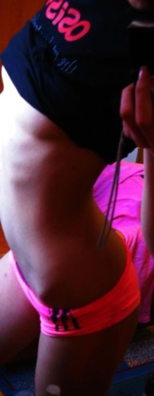 Escorts like Marianna are down to fuck you now!