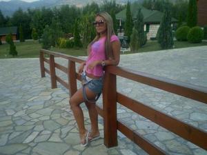 Looking for girls down to fuck? Tegan from British Colombia is your girl
