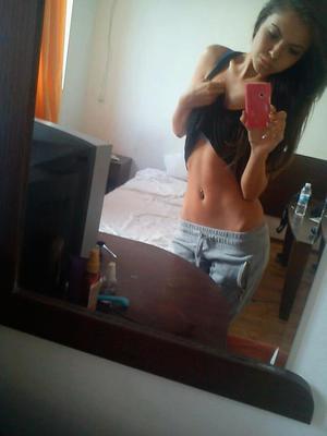 Looking for girls down to fuck? Nikita from New York is your girl