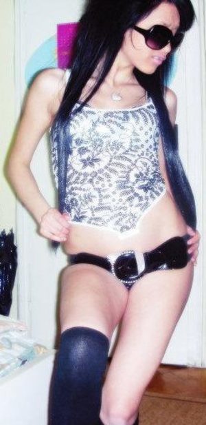 India from Texas is looking for adult webcam chat