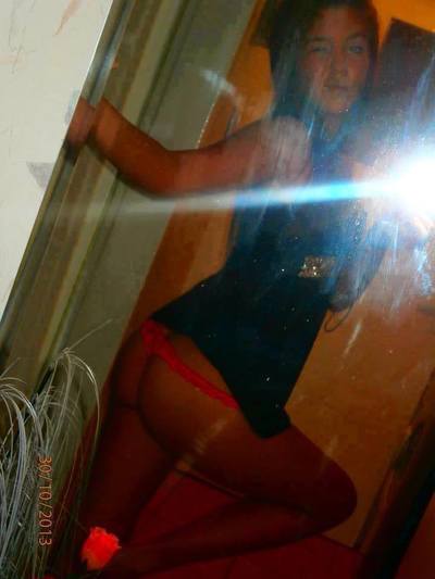 Arnita from Maryland is looking for adult webcam chat