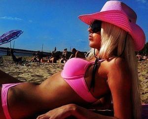 Kristine from California is the best local fuck buddy you can ever find
