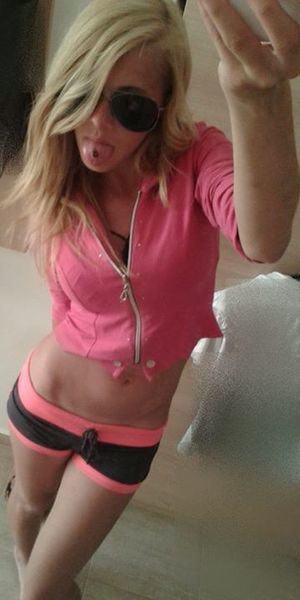 Meet local singles like Autumn from Connecticut who want to fuck tonight