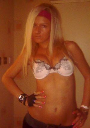 Escorts like Rylee are down to fuck you now!