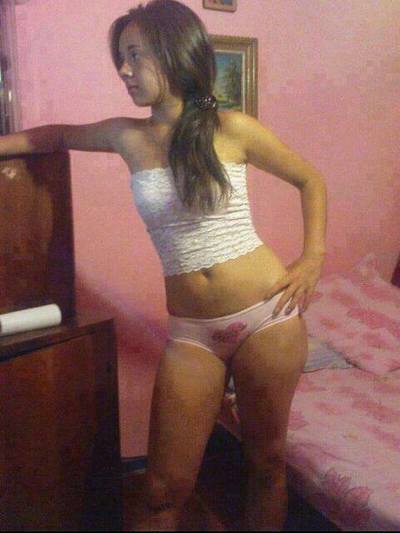 Clarissa from California is interested in nsa sex with a nice, young man