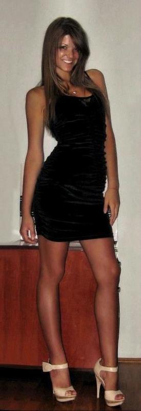 Reina from New Jersey is looking for adult webcam chat