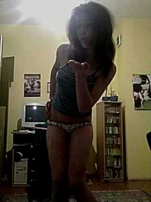 Saniyah from Ohio is interested in nsa sex with a nice, young man