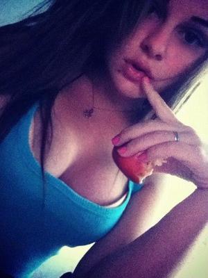 Finding a fuck buddy like Cadence from Massachusetts has never been easier