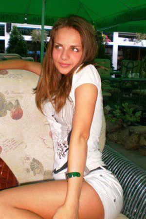 Mikayla from Kansas is interested in nsa sex with a nice, young man