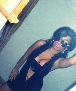 Maya from Minnesota is the best local fuck buddy you can ever find