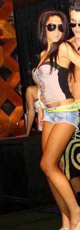 Looking for girls down to fuck? Joelle from Kansas is your girl