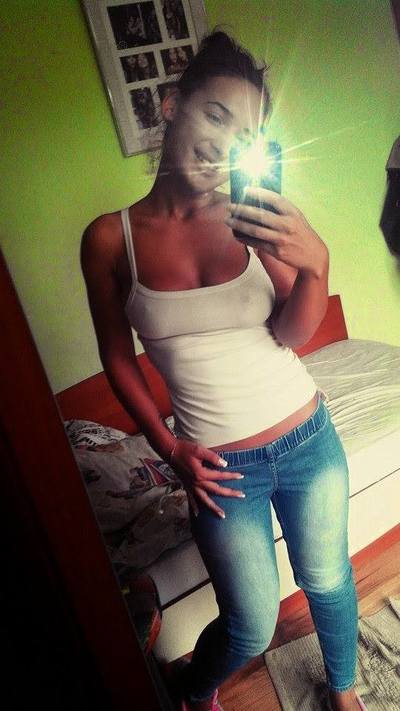 Meet local singles like Angelina from Ohio who want to fuck tonight