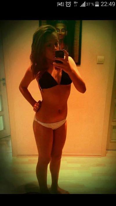 Escorts like Casandra are down to fuck you now!